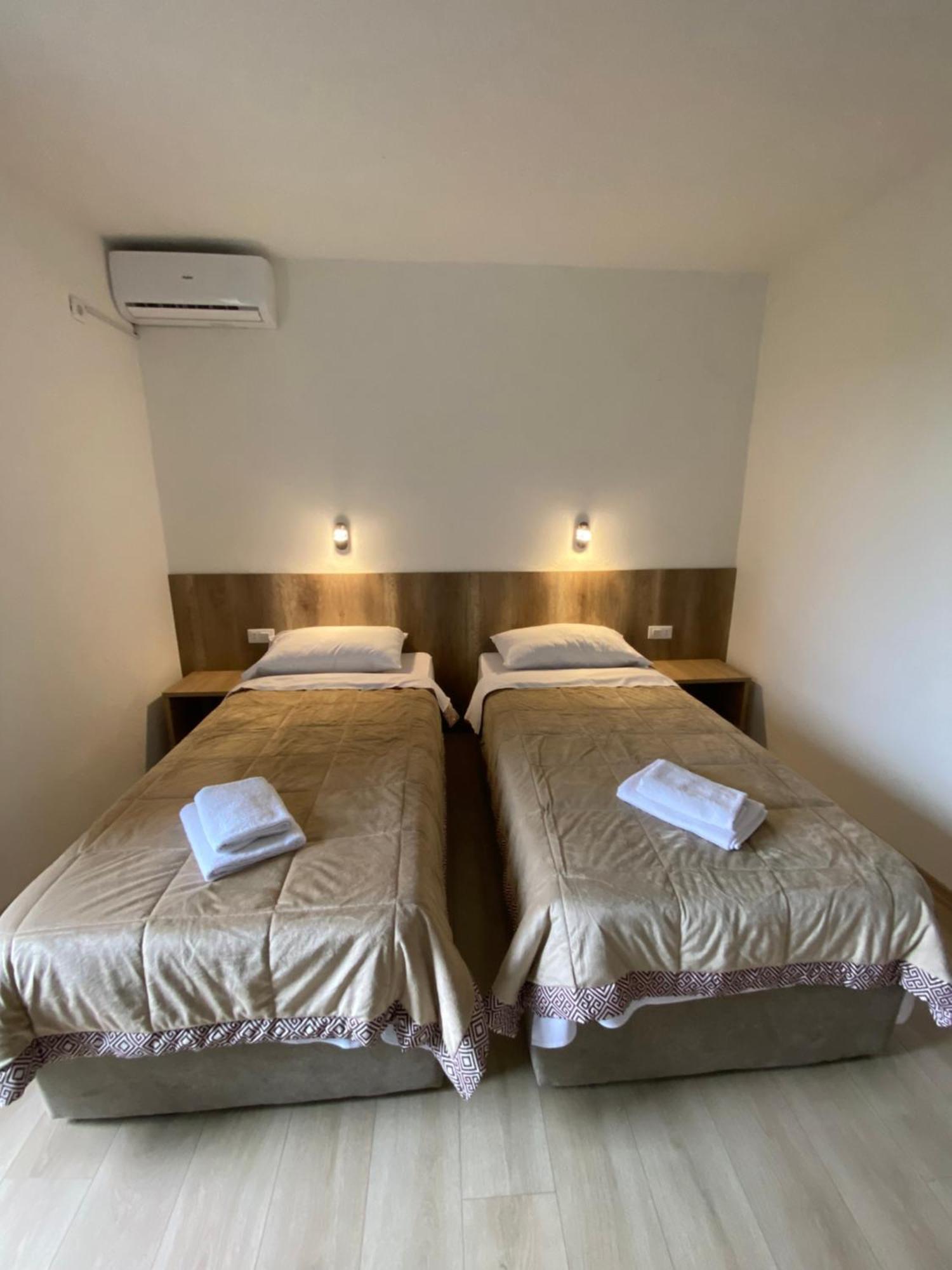 Pansion Raspudic Bed & Breakfast Medjugorje Exterior photo