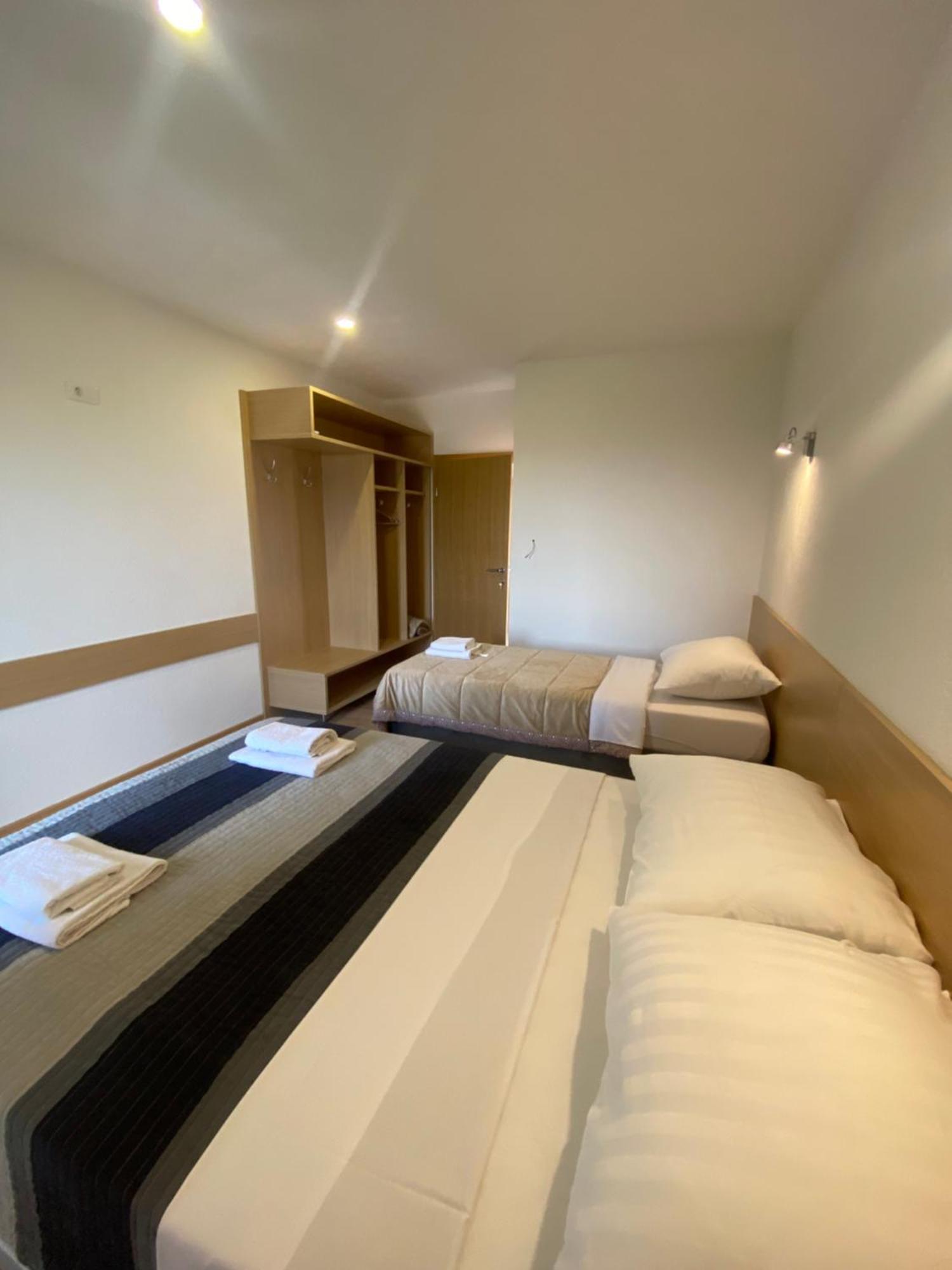Pansion Raspudic Bed & Breakfast Medjugorje Exterior photo